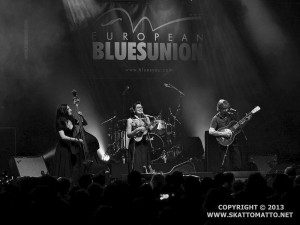 European-Blues-Union_2013-Challenge_Veronica-&-the-Red-Wine-Serenaders