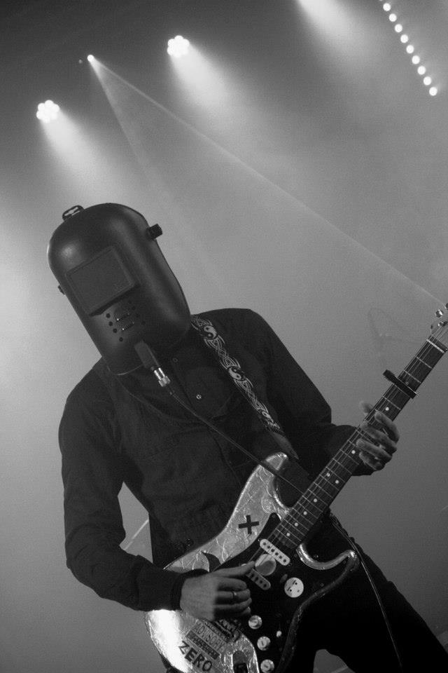 Il-Blues-Magazine-Cyborgs