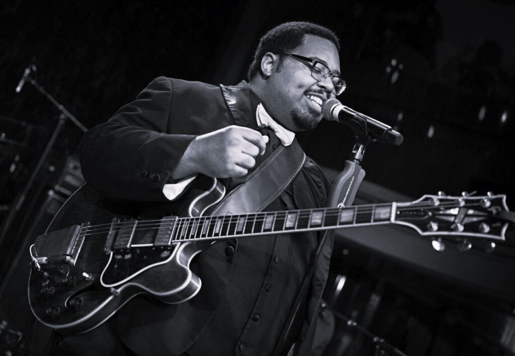 D.K. Harrell LauraCarbone