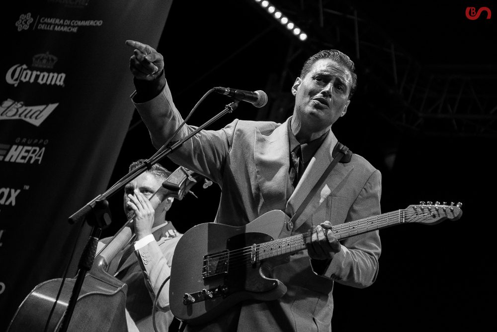 Martin Burguez - SJ25